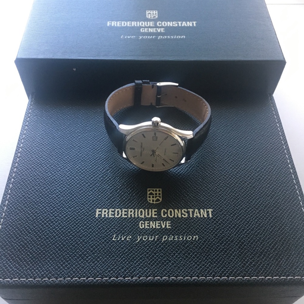 Frederique Constant - Ref. FC303S5B6